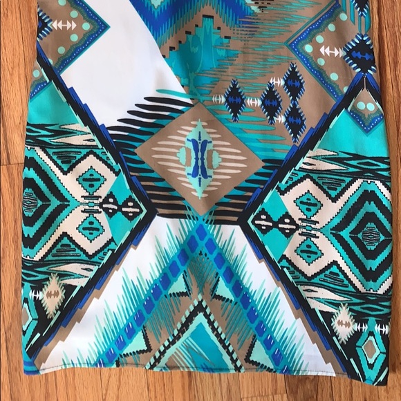 Aztec Dress - Picture 4 of 4